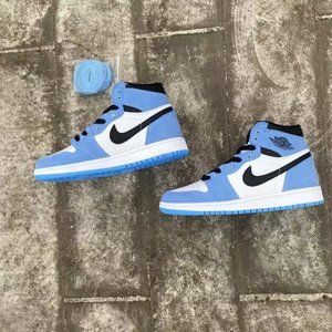 Nike Air Jordan 1 Retro High OG University Blue